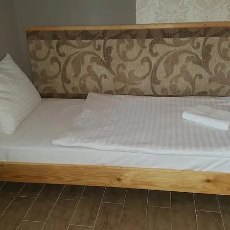 Kitti Quarto em Acomodações Particulares Mogyoród