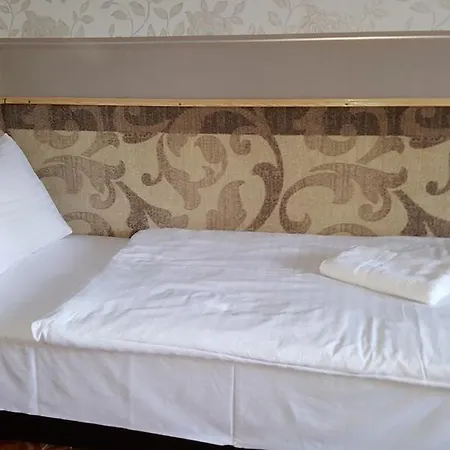 Homestay Kitti Panzio *