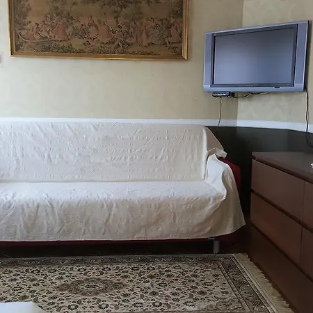 Kitti Panzio