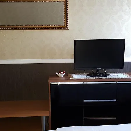 Kitti Panzio Homestay Mogyorod