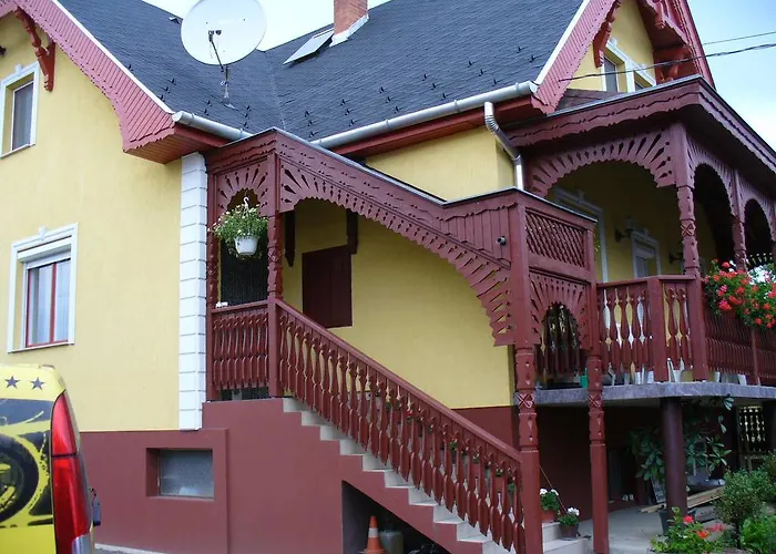 Kitti Panzio Mogyoród