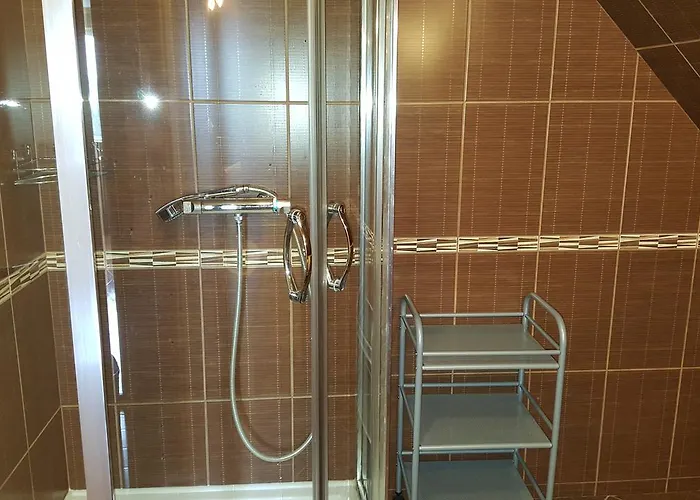 Kitti Panzio Gazde/Camere de închiriat Mogyoród